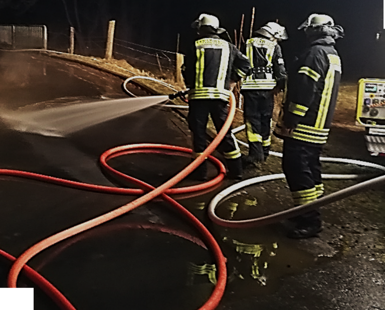 Einsatzbericht: Güllespur zwischen Tann und Wendershausen